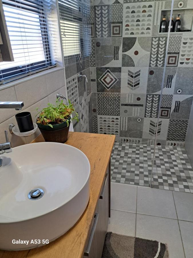 Apartament 2Fiftysix On Second Lüderitz Zewnętrze zdjęcie