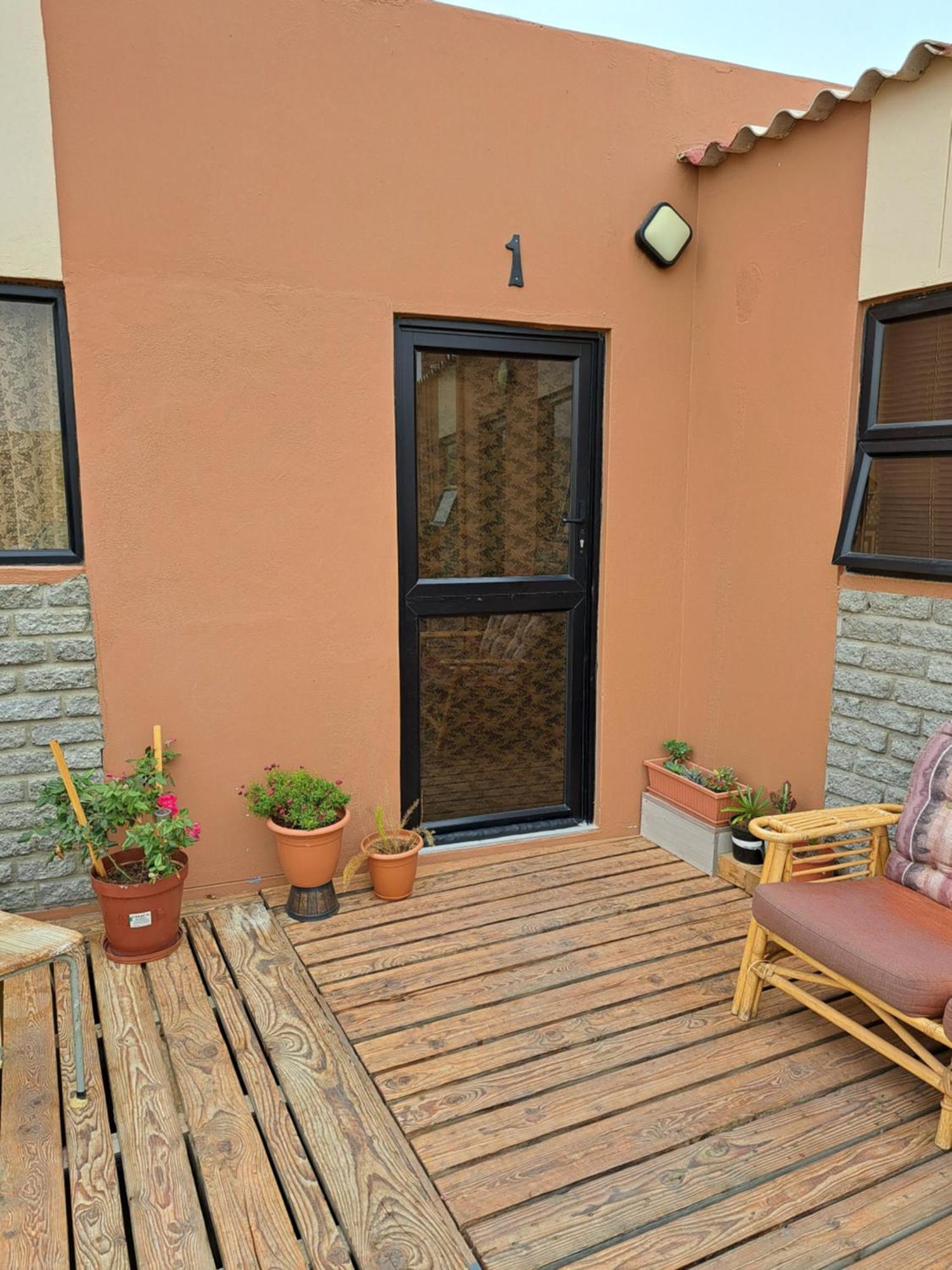 Apartament 2Fiftysix On Second Lüderitz Zewnętrze zdjęcie